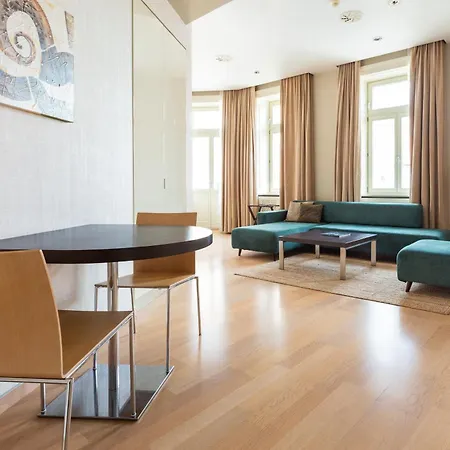 Roset Hotel&residence