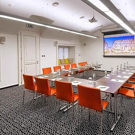 Roset & 4* Братислава