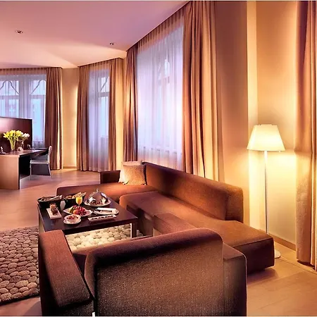 Roset Hotel&residence 4* Bratislava