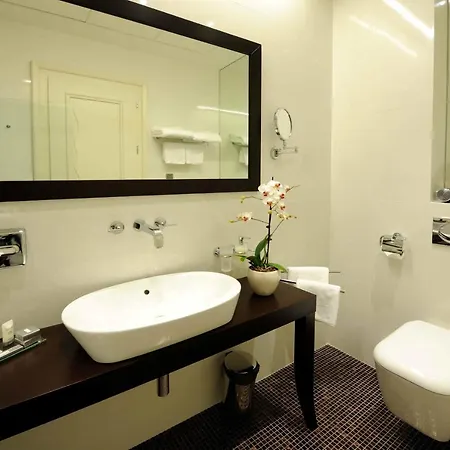 Hotel Roset & Bratislava