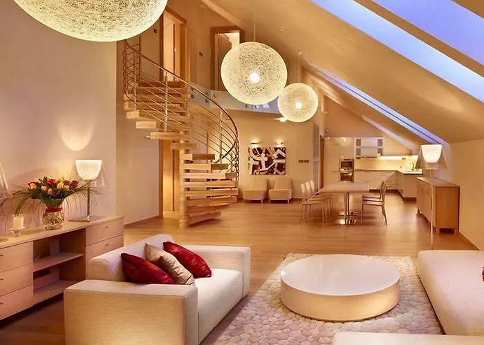 Roset & Готель Братислава