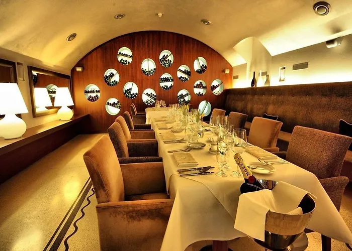 Roset & 4* Bratislava